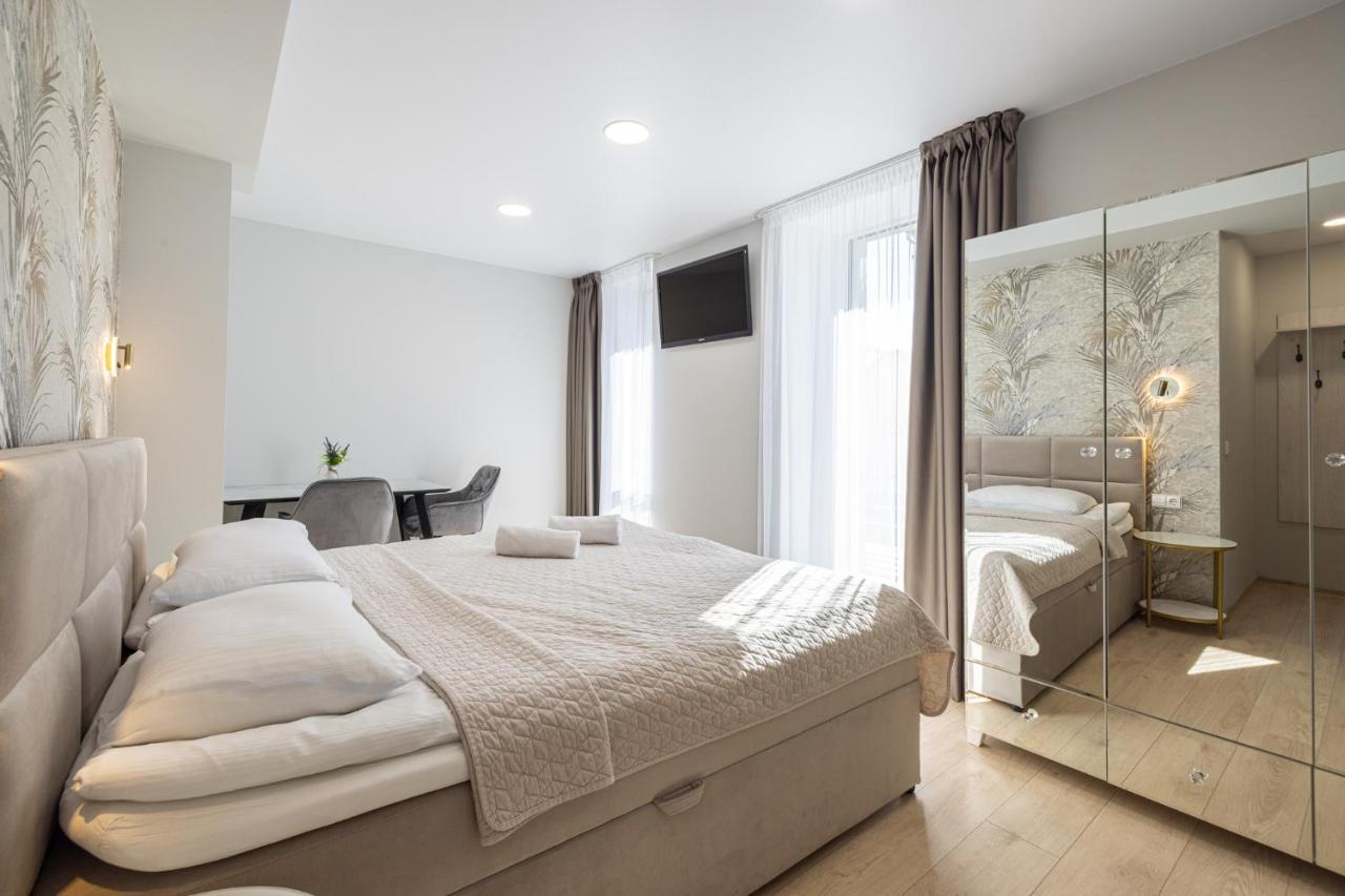 Telšiai Dharma Stay Apartamentai Su Terasa Ir Vaizdu I Miesta מראה חיצוני תמונה