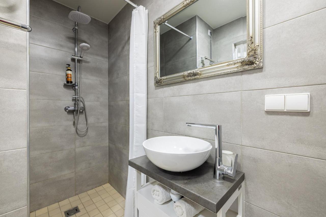 Telšiai Dharma Stay Apartamentai Su Terasa Ir Vaizdu I Miesta מראה חיצוני תמונה